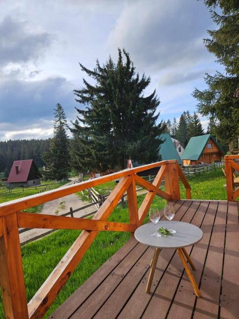 Aleksa’s chalet Images_5