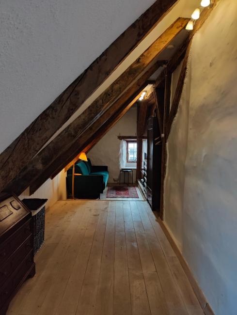 Old Town's Charming Attic Studio Images_3
