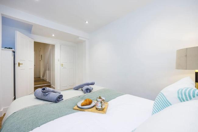Pimlico Riverside- Amazing 1 bed Images_3
