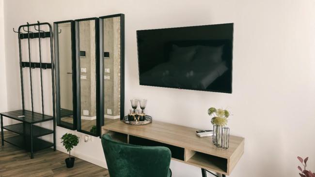 Tomis’ Dreams Images_4