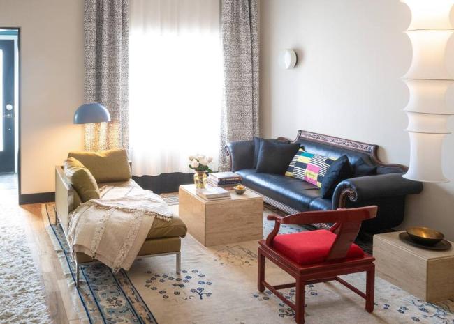 Elegant Townhouse, Hudson center, 3 ensuite baths Images_1