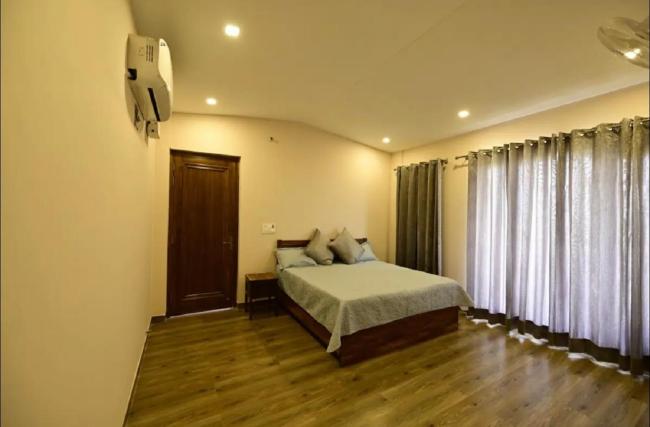 Farm Stay in Neemrana I 3 BHK with Pool & Chef I Close to Nature - Poshpad Images_5