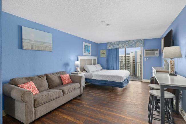 Ocean View King Suite! Perfect for 4 Guests! Sea Mist unit 51304 Images_2