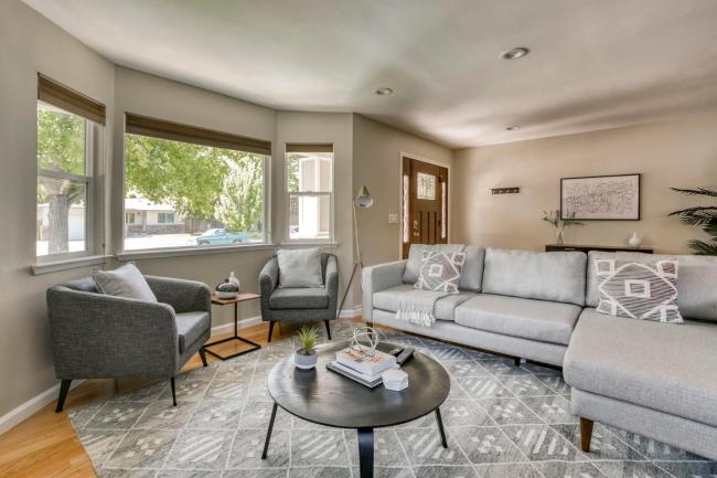 Comfy 4BR Home in San José near Apple HQ Images_1