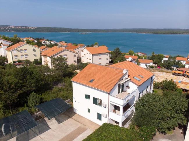 Apartment D-1 Images_2