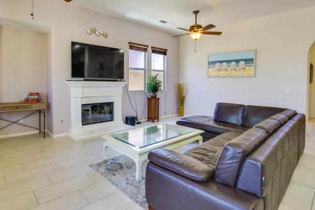 Palm Desert Golf Getaway with Pool Access! Images_4