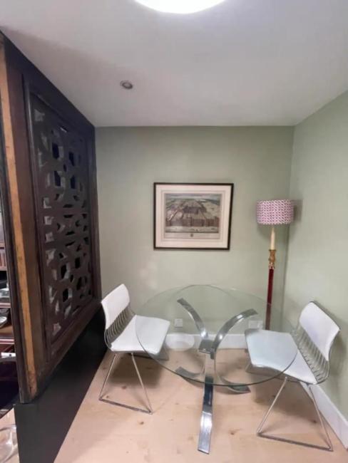 Calm & Inviting 1BD Flat - Ladbroke Grove! Images_2