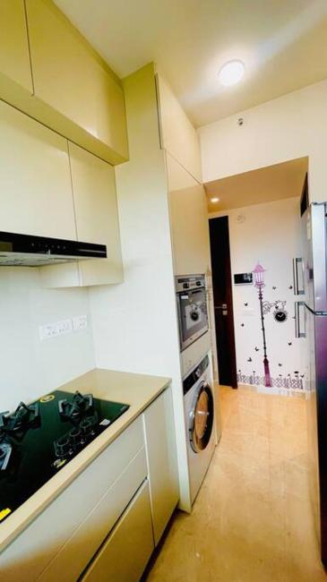 Unique&Cozy 1BHK in Hiranandani Powai! Images_5