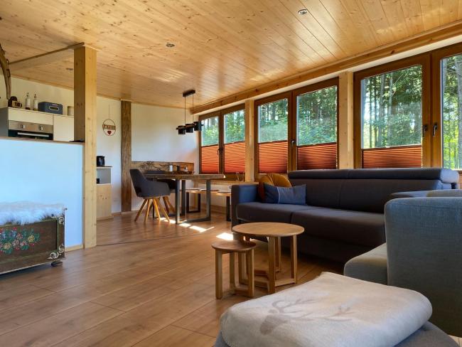 Haus Bergpause, Ferienwohnung Wälderstube Images_1