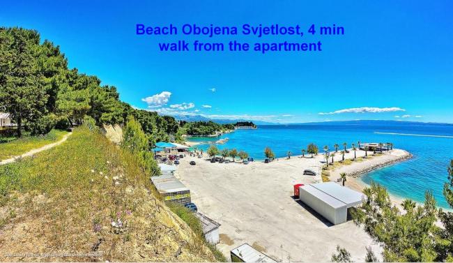 A3 - luxury apt w big balcony 4 min walk to beach Images_3