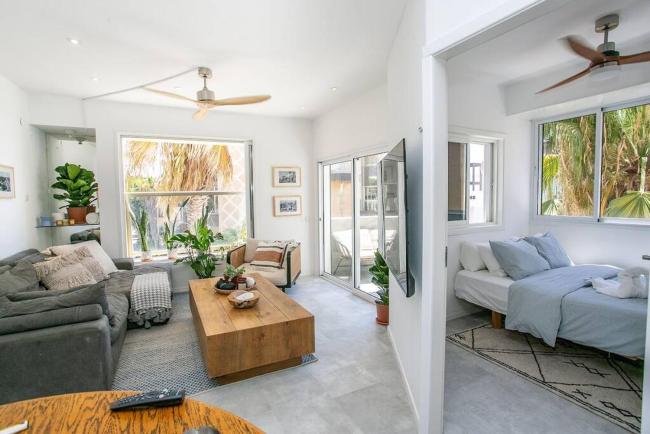 Prime Location 2BR Beach Flat Images_3