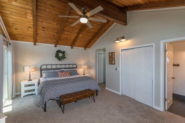 35 Mi. 2 Yosemite Retreat Views Deck Game Room EV* Images_5