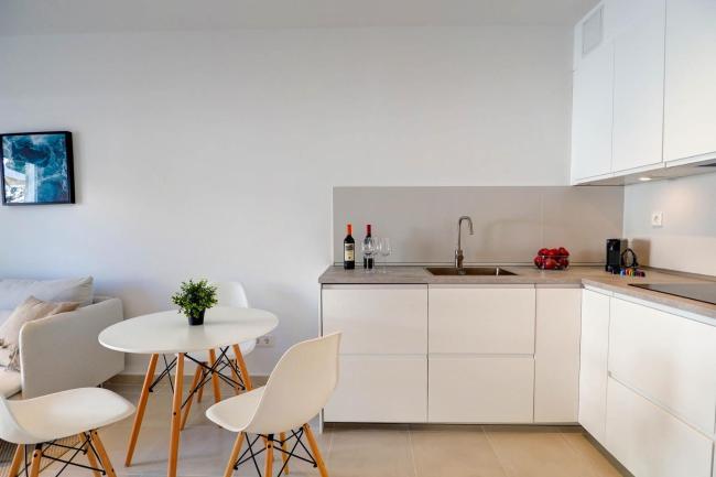 Camelot Apartment by Hello Homes Sitges Images_1