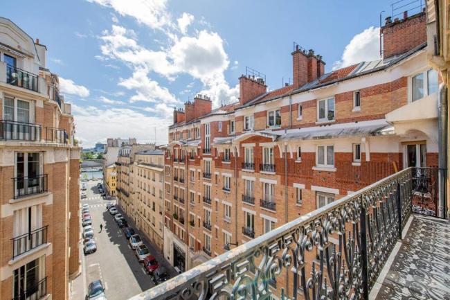 Fantin Latour - Beautiful and bright appartment near Eiffel Tower Images_2