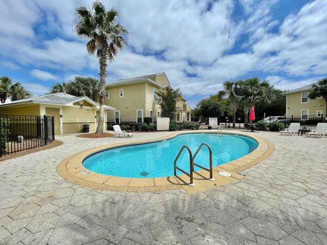 Ruby's Beach Oasis at Topsail Village - 30a 2BD 2BA Condo Recently updated Images_4