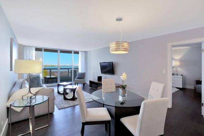 Miami Vibes! Biscayne Bay Water and Park Views! Images_2