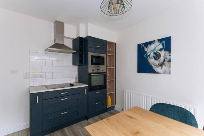 Centrally Located & Spacious 4BD House- St Kevin's Images_5