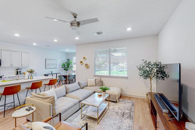 The Naples II Images_1