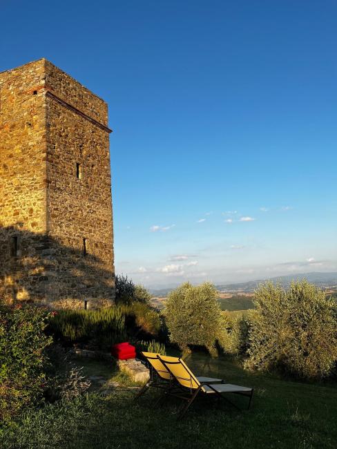 Medieval Tower in Umbria with Swimming Pool Images_4