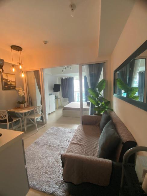 Condo Azure Staycation in Paranaque Beach View Images_5