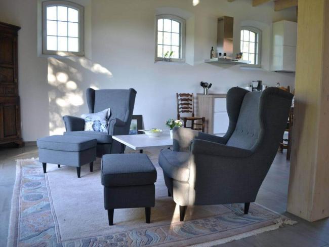 Remise unter dem Storchennest Images_3