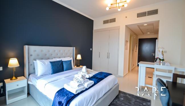 Rare Holiday Homes - Golf Course View - Carson Tower B - Damac Hills - R910 Images_2