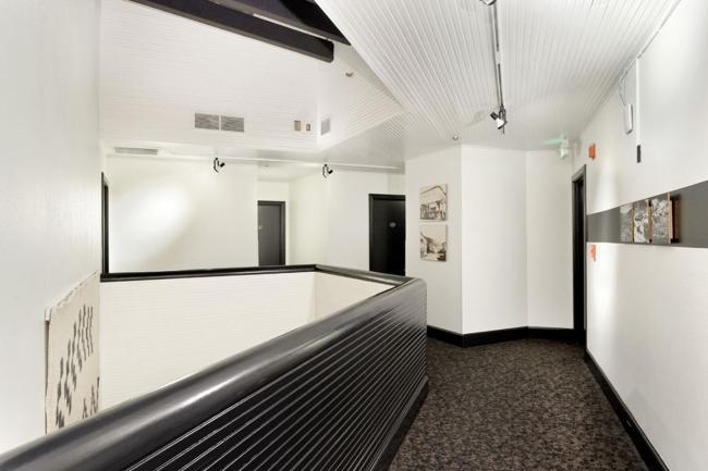 Independence Square 311, Best Location! Hotel Room with Rooftop Hot Tub in Aspen Images_5