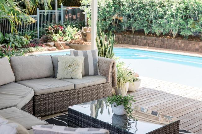 Studio 26: Central, Hampton’s Poolside Hideaway Images_3