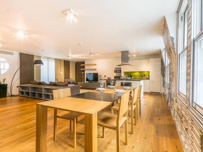 Pass The Keys Gorgeous 3-bed with large roof terrace, very central Images_2
