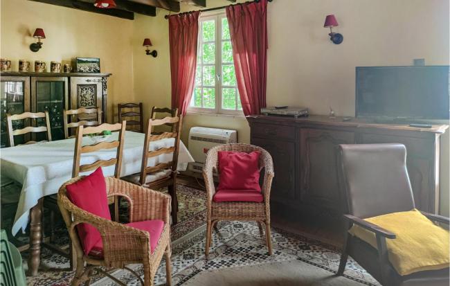 3 Bedroom Awesome Home In Moissac Images_2