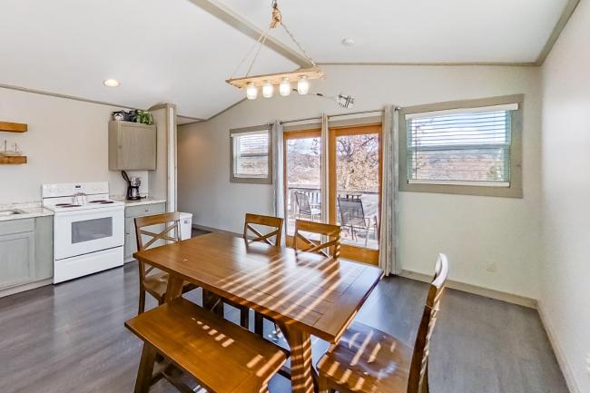 White Wing Resort Cabins 1 2 and 3 Images_3