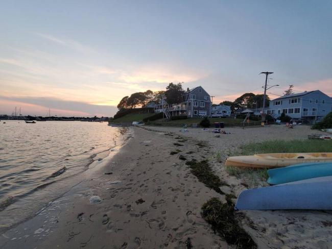 'So Simple' Private Suite - Marina, beach & year round fun! Images_4