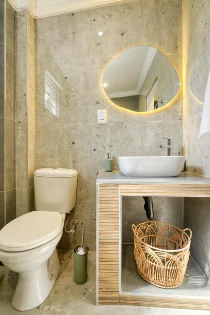 Hampton Collection - 2 Sleeper Studio Apartment with Pool Images_4