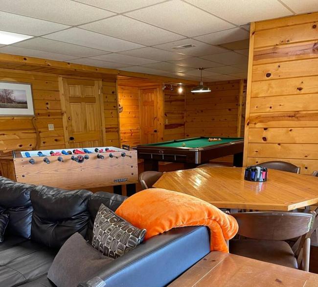 Family/Group Getaway in Prime Location in Red River Gorge! Images_1