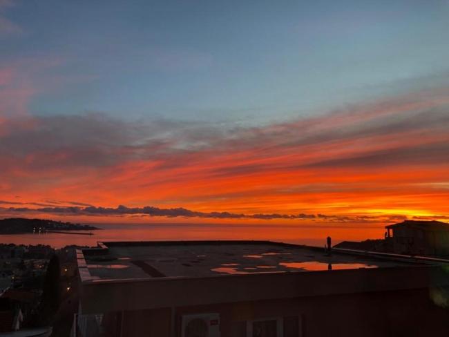 Panoramablick & Pool Images