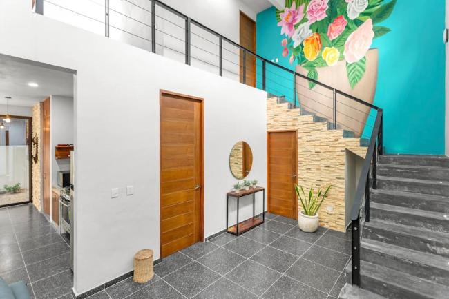 Private Pool, Furnished 3Bed Luxury Gateway Images_2