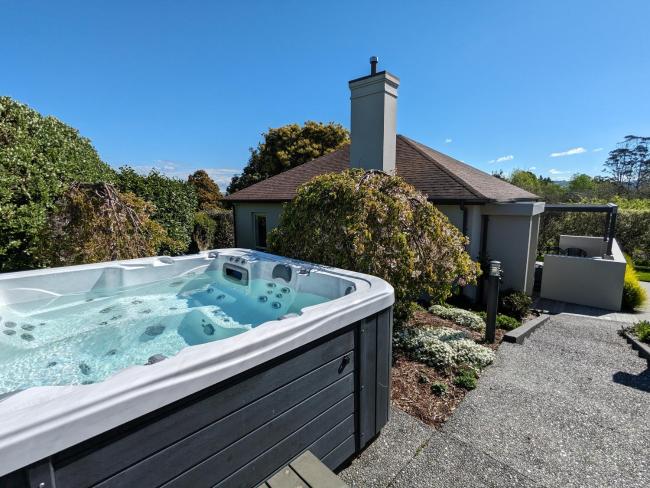 The Elegant Eden Images_2