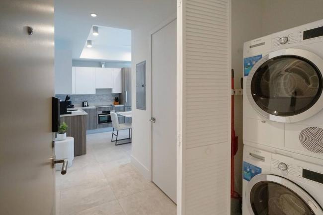 Brand New Apartment in Brickell with parking Images_3