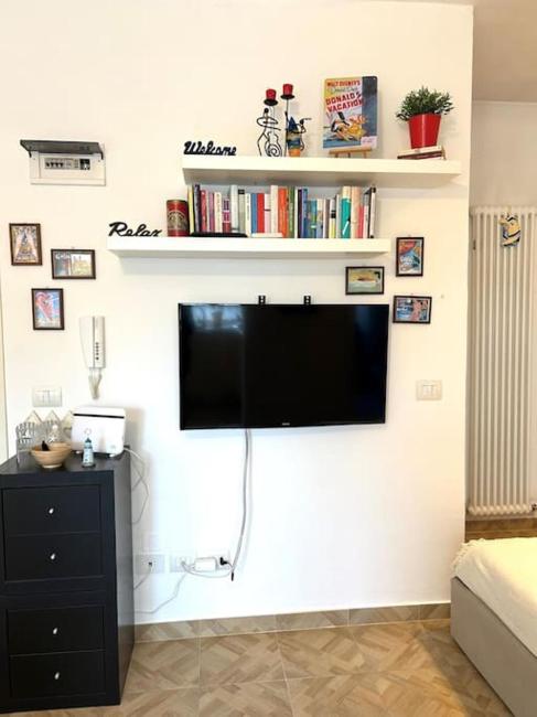 Dalla Sandra in Viale Ceccarini Images_4