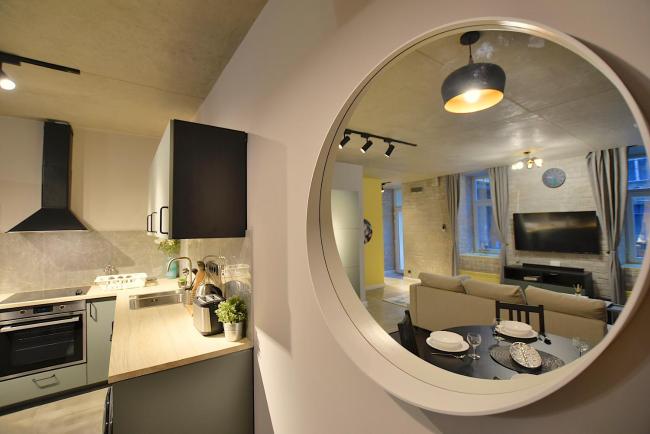 New Faces Design Apartment in Downtown Images_4
