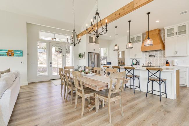 Modern Farmhouse with Large Deck, Lake Travis Views! Images_5