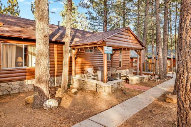 Mockingbird Mountain Getaway~ Walk to Activities~ Images_2