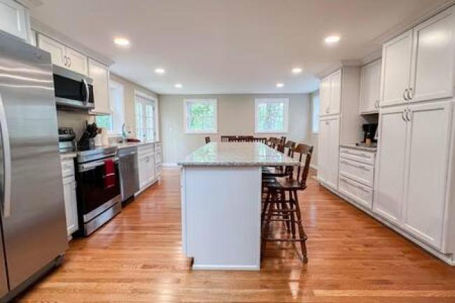 Spacious North Conway Home, Close to everything Images_3