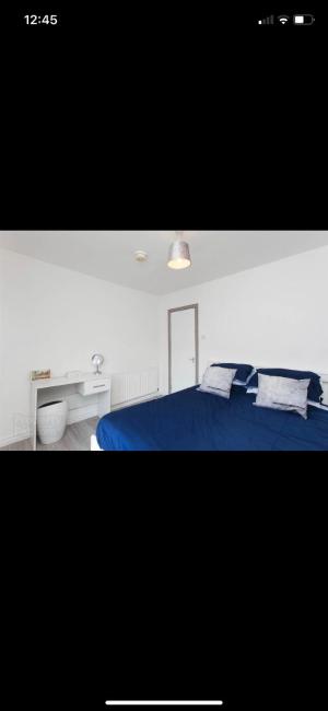 House @ Queens University Images_3