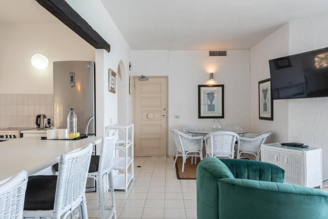 Santorini Akrotiri 22 Images_4