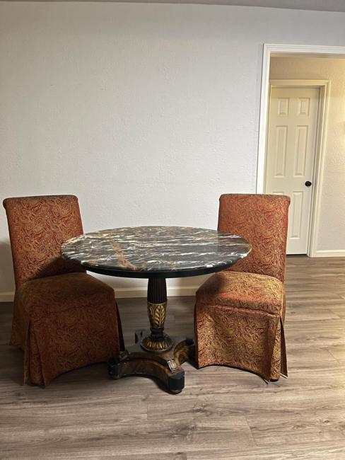 Cozy and Convenient! Images_2