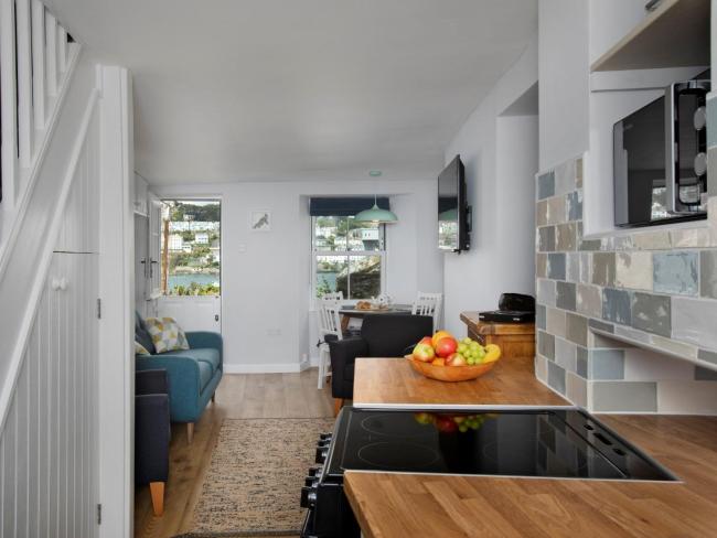 2 bed in Polruan 82949 Images_5