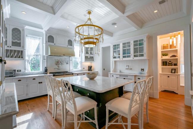 Off the Bucket List Images_3