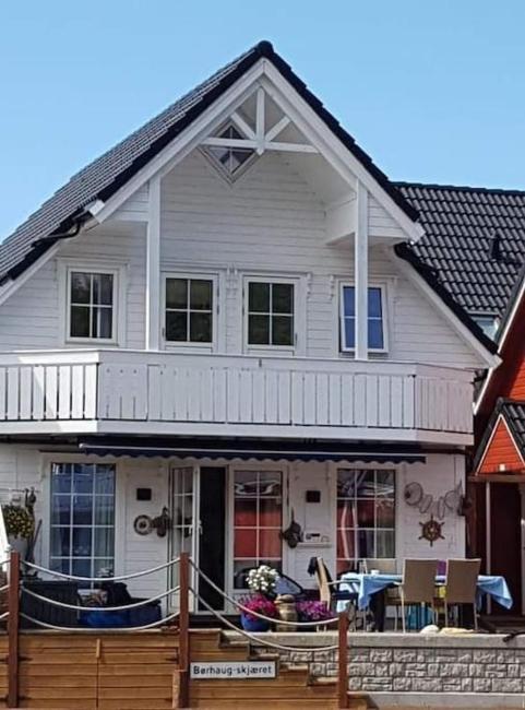 Rorbu i Austevoll med 3 soverom og mulighet for båtleie Images_1