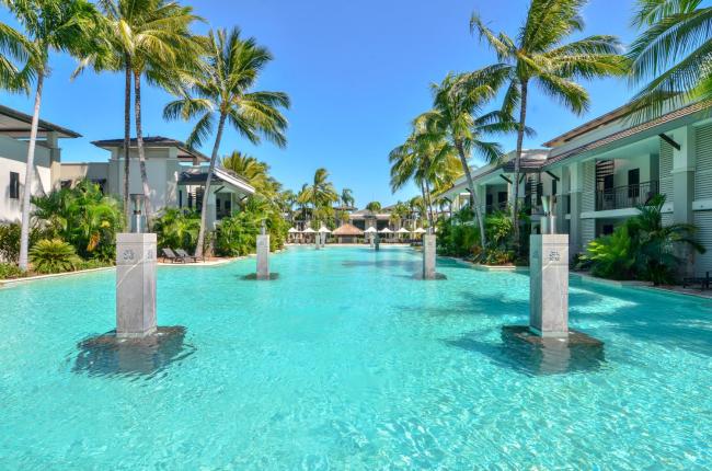 The Posh Penthouse With Stunning Rooftop Oasis Free Parking, WIFI & Gym Images
